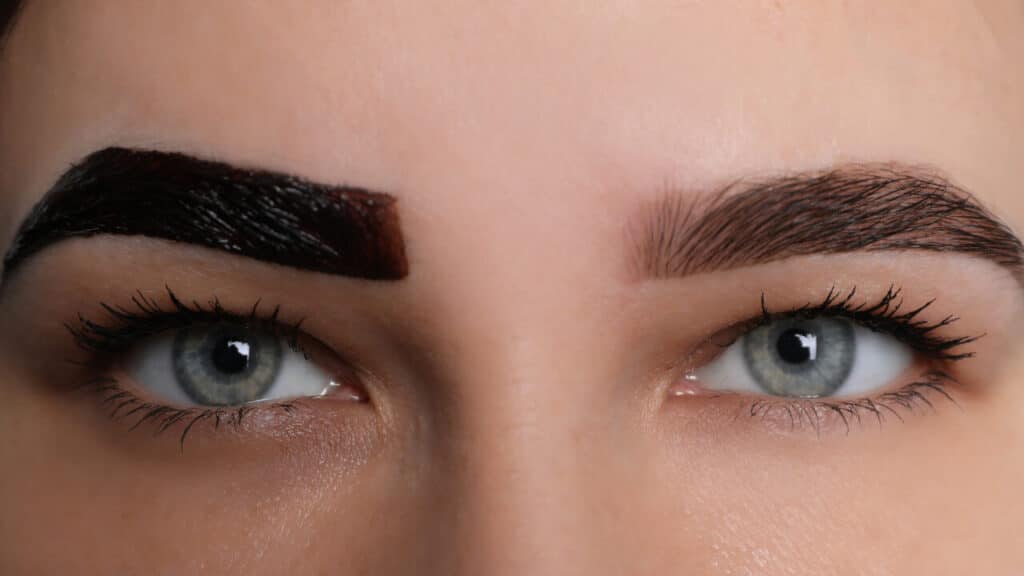 Brow Henna Tinting and Eyebrow Threading: The Ultimate Beauty Duo? 1 eyebrow tinting