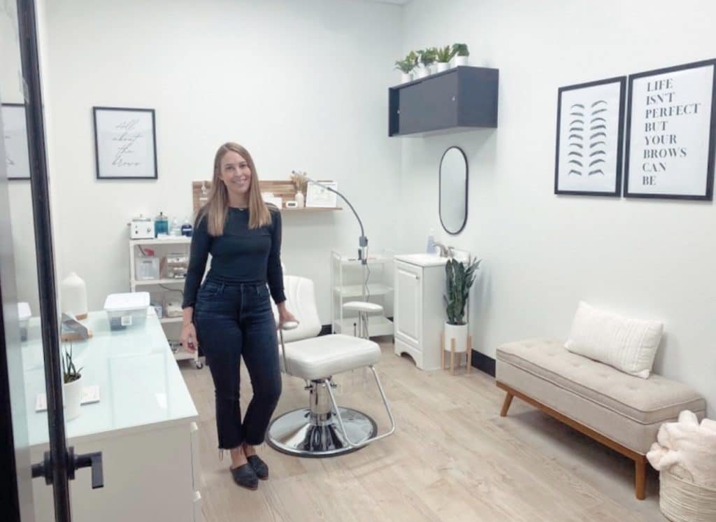 The Brow Fixx salon get your brows and lashes looking perfect at our salon.