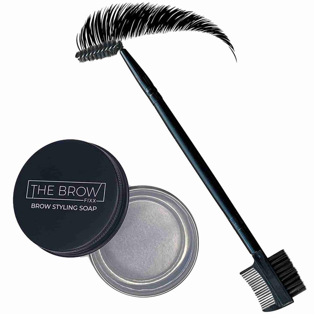 Fluffy, feathered brows with Brow styling soap formula 1 Soap Brows Kit