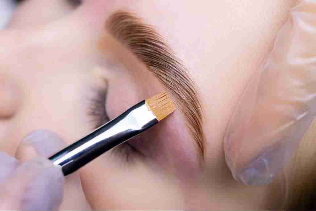 Brow Lamination Service