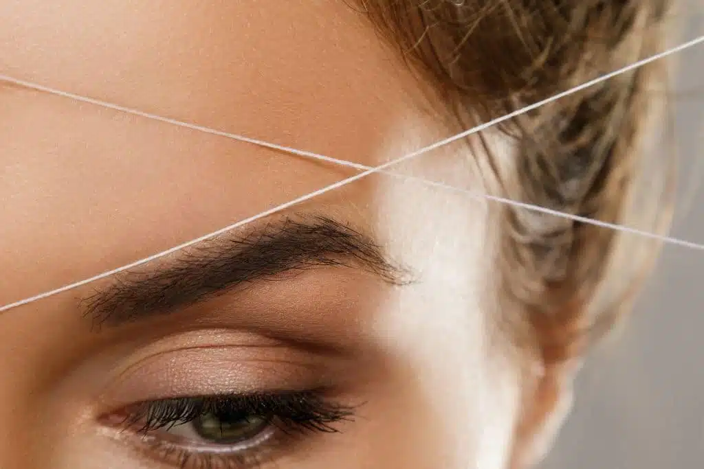 Eyebrow threading and facial threading service in Santa Monica, Brentwood, and Austin