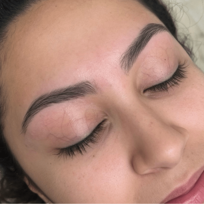 brow threading service at The Brow Fixx