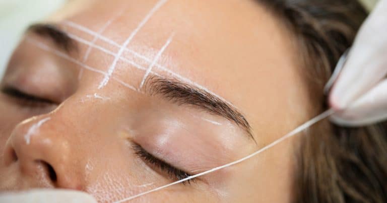 How Brow Mapping Revolutionizes Brow Waxing at Salons