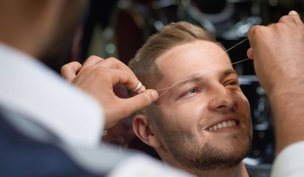 Why Everyone’s Switching to Eyebrow Threading (Instead of Waxing!) 1 eyebrow threading service