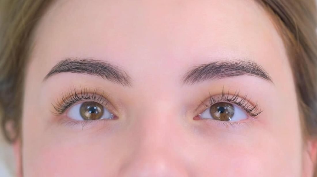 lash lift and tint service