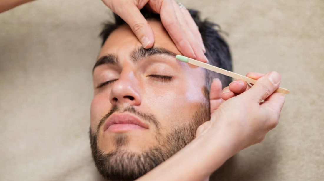 men eyebrow waxing